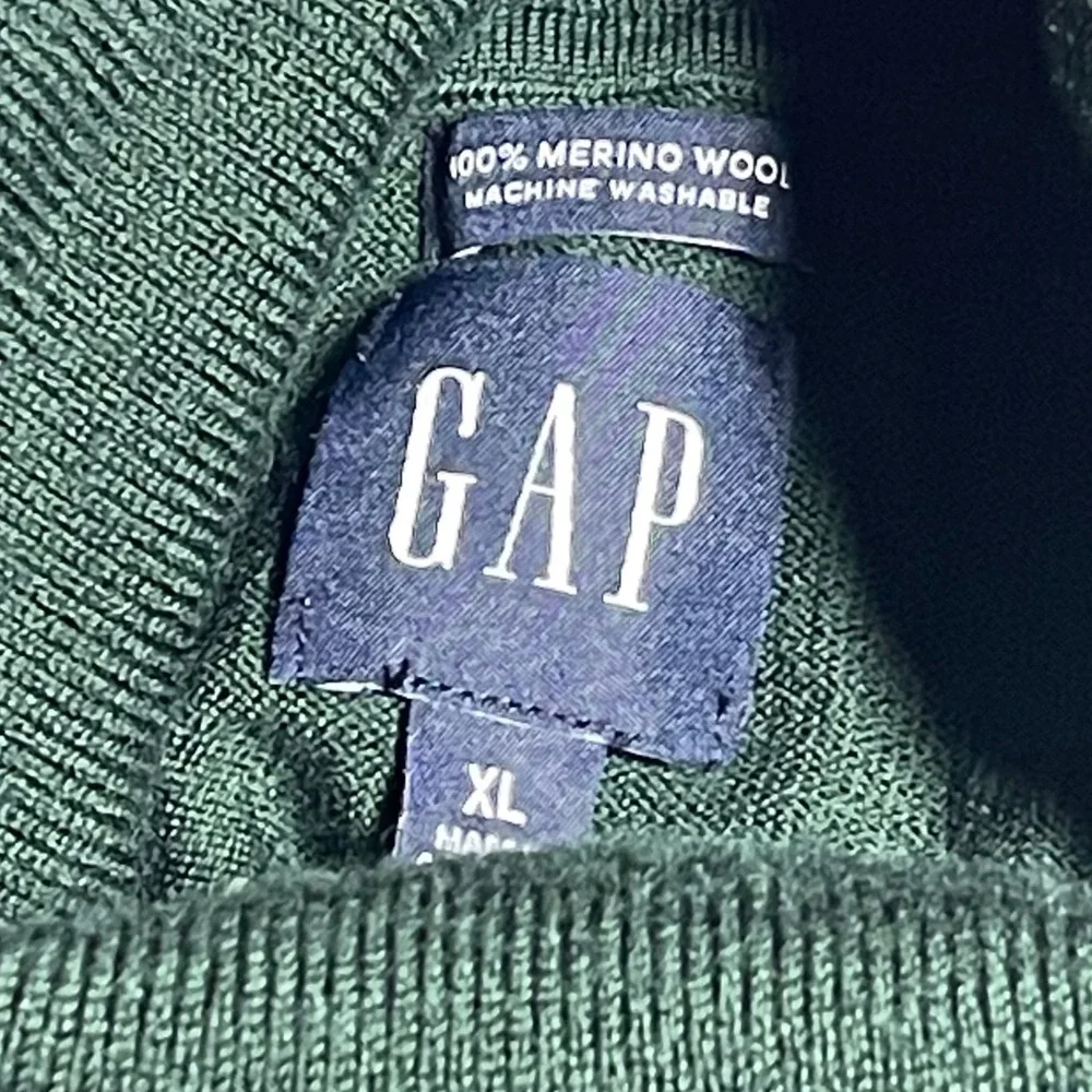 GAP Men's Green 100% Merino Wool Turtleneck Sweater XL Machine Washable - Picture 2 of 5